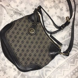 dooney and bourke vintage black crossbody